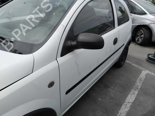 Porta frente esquerda Porta frente esquerda OPEL CORSA C Hatchback Van (X01) 1.7 DI 16V (F08, W5L) (65 hp) 36206219 36206219