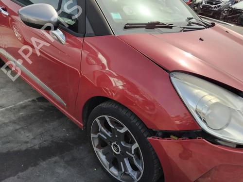 Used Right front fenders Right front fenders CITROËN DS3 Convertible 1.6 THP 150 (150 hp) 36231667 36231667
