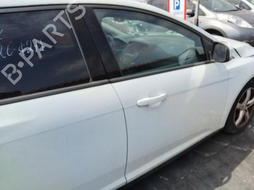 Porta frente direita Porta frente direita FORD FOCUS III Turnier 1.5 TDCi ECOnetic (105 hp) 36231706 36231706