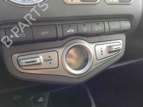 Mando climatizador Mando climatizador HONDA JAZZ II (GD_, GE3, GE2) 1.3 iDSi (GD1) (83 hp) 36237359 36237359