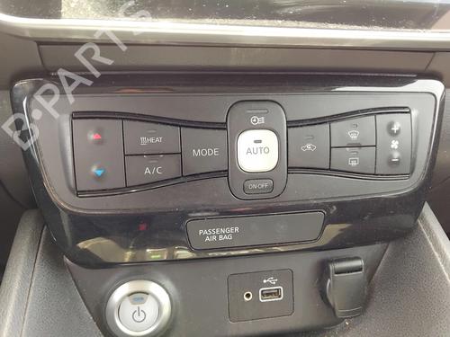 Used Climate control Climate control NISSAN LEAF (ZE1) Electric (150 hp) 36356733 36356733