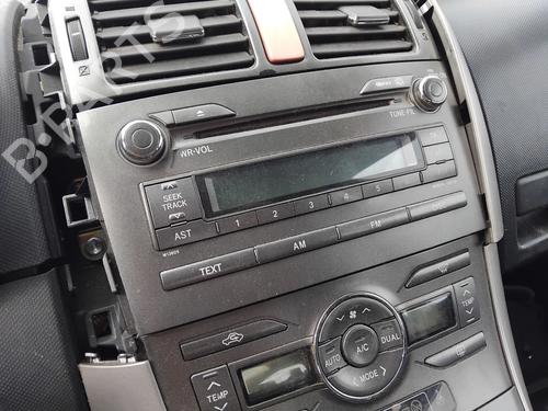 Radio Radio TOYOTA AURIS (_E15_) 1.4 D-4D (NDE150_, NDE150R) (90 hp) 36360082 36360082