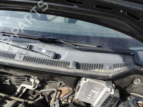 Used Front wiper motor Front wiper motor SKODA FABIA I Combi (6Y5) 1.2 (64 hp) 36360095 36360095