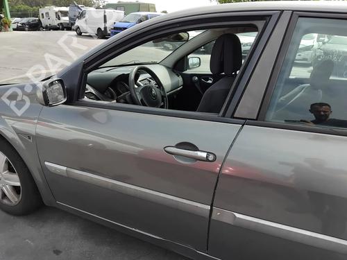 Porta anteriore sinistra Porta anteriore sinistra RENAULT MEGANE II (BM0/1_, CM0/1_) 1.5 dCi (BM0F, BM0T, BM2B, CM0F, CM0T) (82 hp) 36360135 36360135