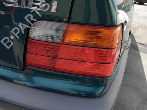 Used Right taillight Right taillight BMW 3 (E36) 318 i (113 hp) 36363451 36363451