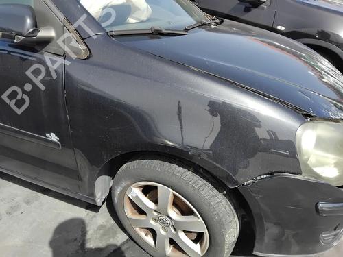 Używane Błotnik przedni prawy Błotnik przedni prawy VW POLO IV (9N_, 9A_) 1.2 12V (69 hp) 36363468 36363468