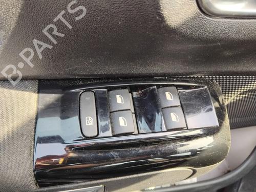 Used Left front window switch Left front window switch CITROËN C3 III (SX) 1.6 BlueHDi 75 (75 hp) 36465845 36465845