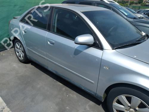 Dør højre fortil Dør højre fortil AUDI A4 B6 (8E2) 1.9 TDI (130 hp) 36477868 36477868