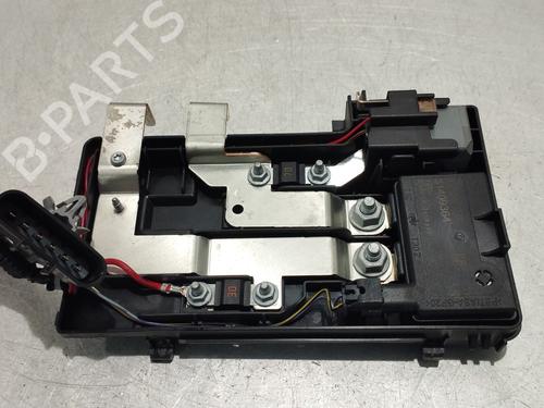 Altro Altro VOLVO V60 I (155) D2 (120 hp) 36537797 36537797