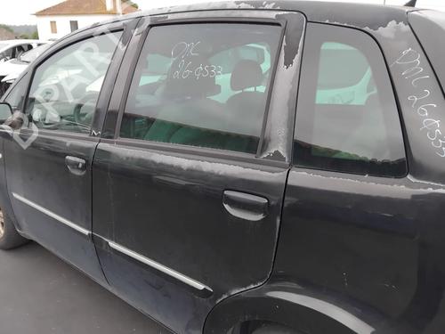 Used Left rear door Left rear door LANCIA MUSA (350_) 1.3 D Multijet (350.AXG11, 350.AXG1A) (90 hp) 36768883 36768883
