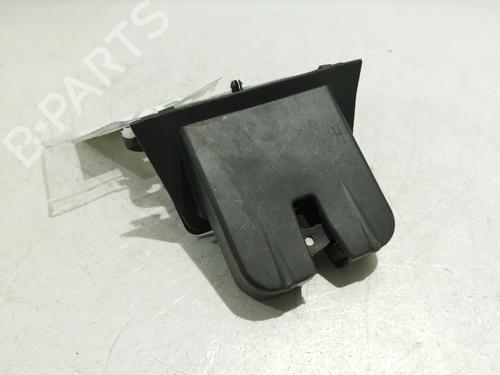 Bagklap lås Bagklap lås SEAT IBIZA IV ST (6J8, 6P8) 1.2 TDI (75 hp) 37178926 37178926