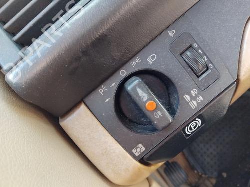 Used Headlight switch Headlight switch MERCEDES-BENZ 124 Saloon (W124) 200 D (124.120) (72 hp) 36769316 36769316