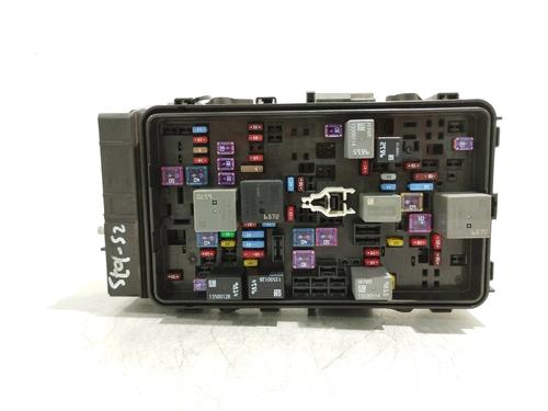 Used Fuse box Fuse box 37178959 37178959
