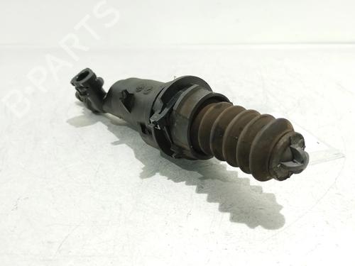 Clutch slave cylinder CITROËN C5 I Break (DE_) 2.0 HDi (DERHZB, DERHZE) | BP37000545M113 - Image 3