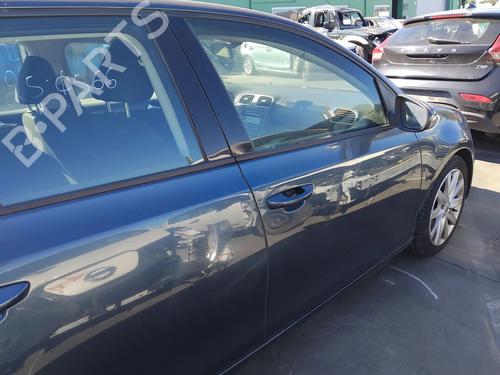 Used Right front door Right front door 37089992 37089992