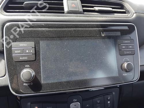 Used Radio Radio 37090825 37090825