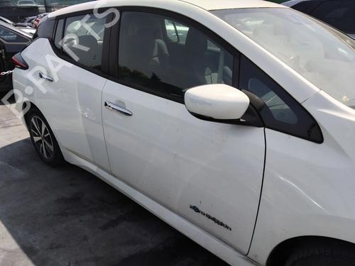 Used Right front door Right front door 37090831 37090831