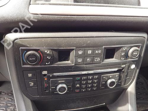 Used Climate control Climate control 37091293 37091293