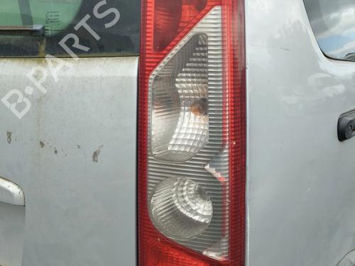 Used Right taillight Right taillight 37091327 37091327