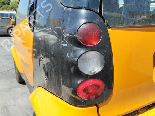 left-taillight-smart-city-coupe-450-1998-1999-2000-2001-2002-2003-2004-37295552 main image