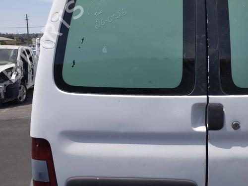 Used Left rear door Left rear door 37401226 37401226