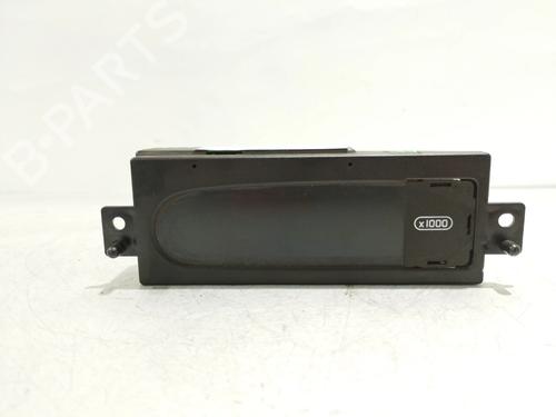 Used Instrument cluster Instrument cluster 37475618 37475618
