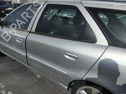 Used Left rear door Left rear door 37478201 37478201