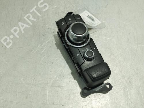 switch-mazda-cx-3-dk-2015-32862077 main image