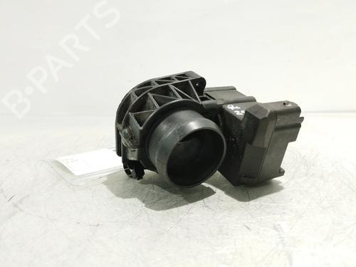 Used Throttle body Throttle body 37666452 37666452