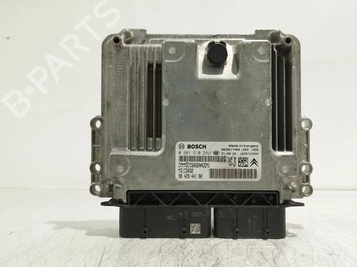 Used Engine control unit (ECU) Engine control unit (ECU) 37672890 37672890