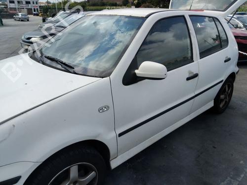 Used Left front door Left front door 37685126 37685126