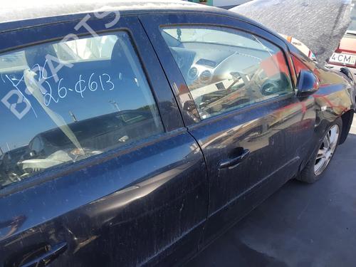 Dør højre fortil Dør højre fortil 37720947 37720947