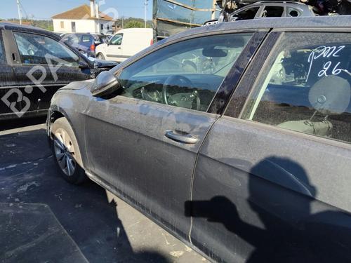 Used Left front door Left front door 38020016 38020016