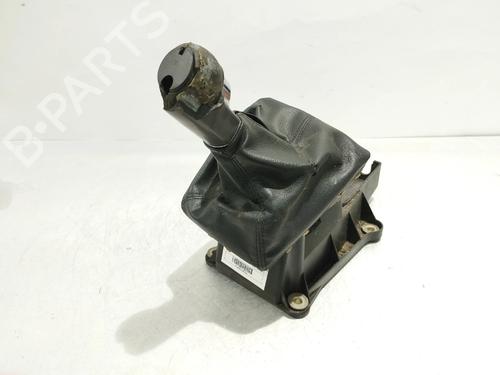 Used Gear lever Gear lever 38324008 38324008