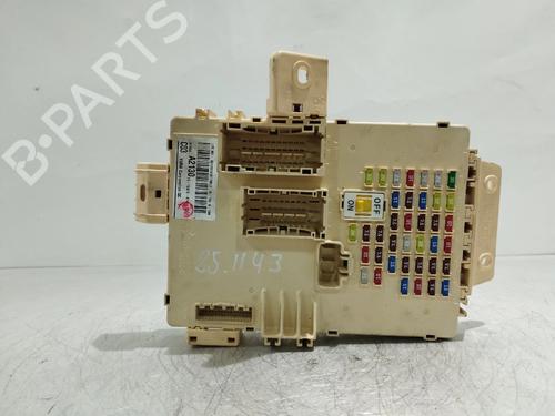 Used Fuse box Fuse box 38785125 38785125