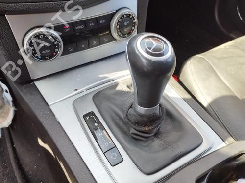 gear-lever-mercedes-benz-c-class-w204-2007-2008-2009-2010-2011-2012-2013-2014-2015-38415157 main image