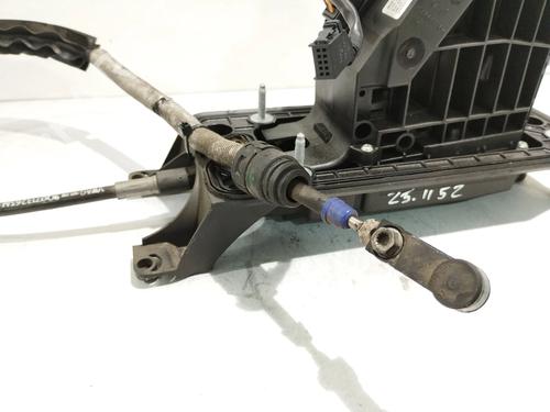 Gear lever AUDI Q2 (GAB, GAG) 1.6 TDI | BP33338064M90 - Image 3