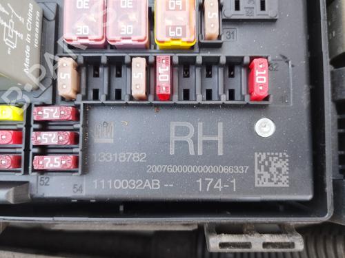 Fuse box OPEL ASTRA J (P10) 1.3 CDTI (68) | BP38488088E1 - Image 2