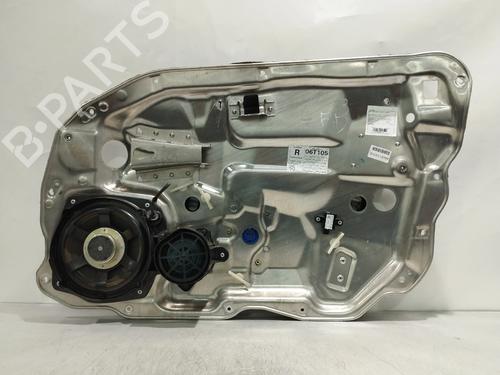 Used Front right window mechanism Front right window mechanism MERCEDES-BENZ S-CLASS (W221, V221) S 320 CDI (221.022, 221.122) (235 hp) 32265343 32265343