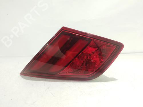 Used Right tailgate light Right tailgate light PEUGEOT 308 II (LB_, LP_, LW_, LH_, L3_) 2.0 BlueHDi 150 (150 hp) 30397864 30397864