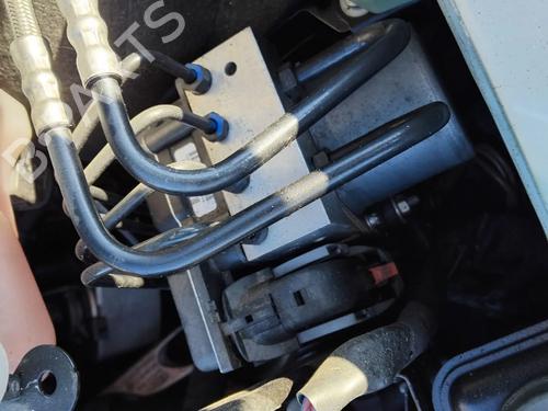 abs-pump-audi-a4-b7-8ec-2004-2005-2006-2007-2008-2009-38726904 main image