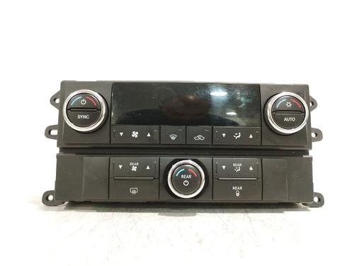 climate-control-chrysler-grand-voyager-v-rt-2007-38422398 main image