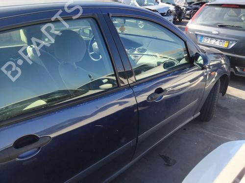 Used Right front door Right front door 38778057 38778057