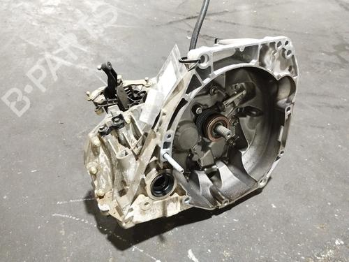 gearbox-renault-captur-i-j5_-h5_-2013-35753824 main image