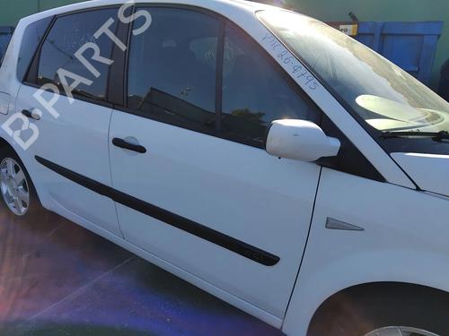 Used Right front door Right front door 38913125 38913125