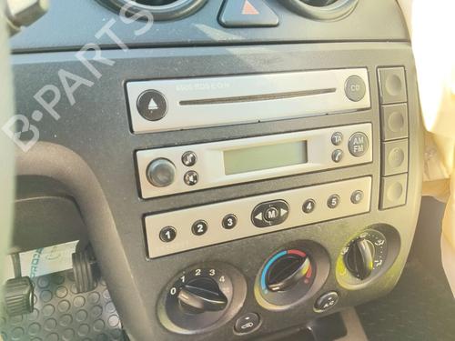 Used Radio Radio 38913143 38913143