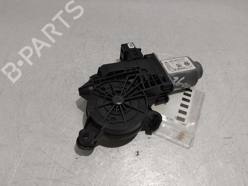 Used Right rear window motor Right rear window motor 39069024 39069024