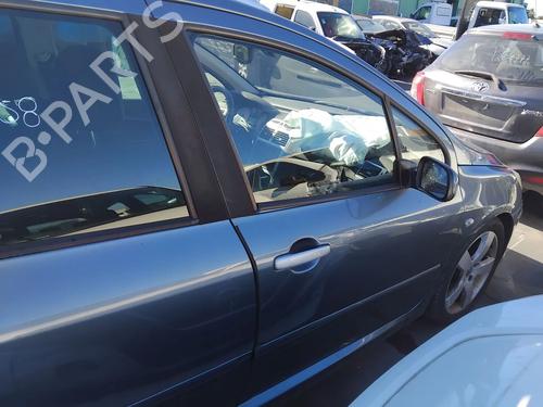 Used Right front door Right front door 39144493 39144493