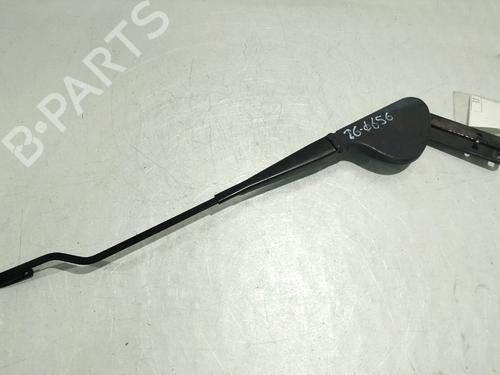 front-windshield-wiper-arm-mercedes-benz-c-class-w203-2000-2001-2002-2003-2004-2005-2006-2007-38098999 main image