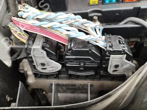 Used Engine control unit (ECU) Engine control unit (ECU) 39515349 39515349